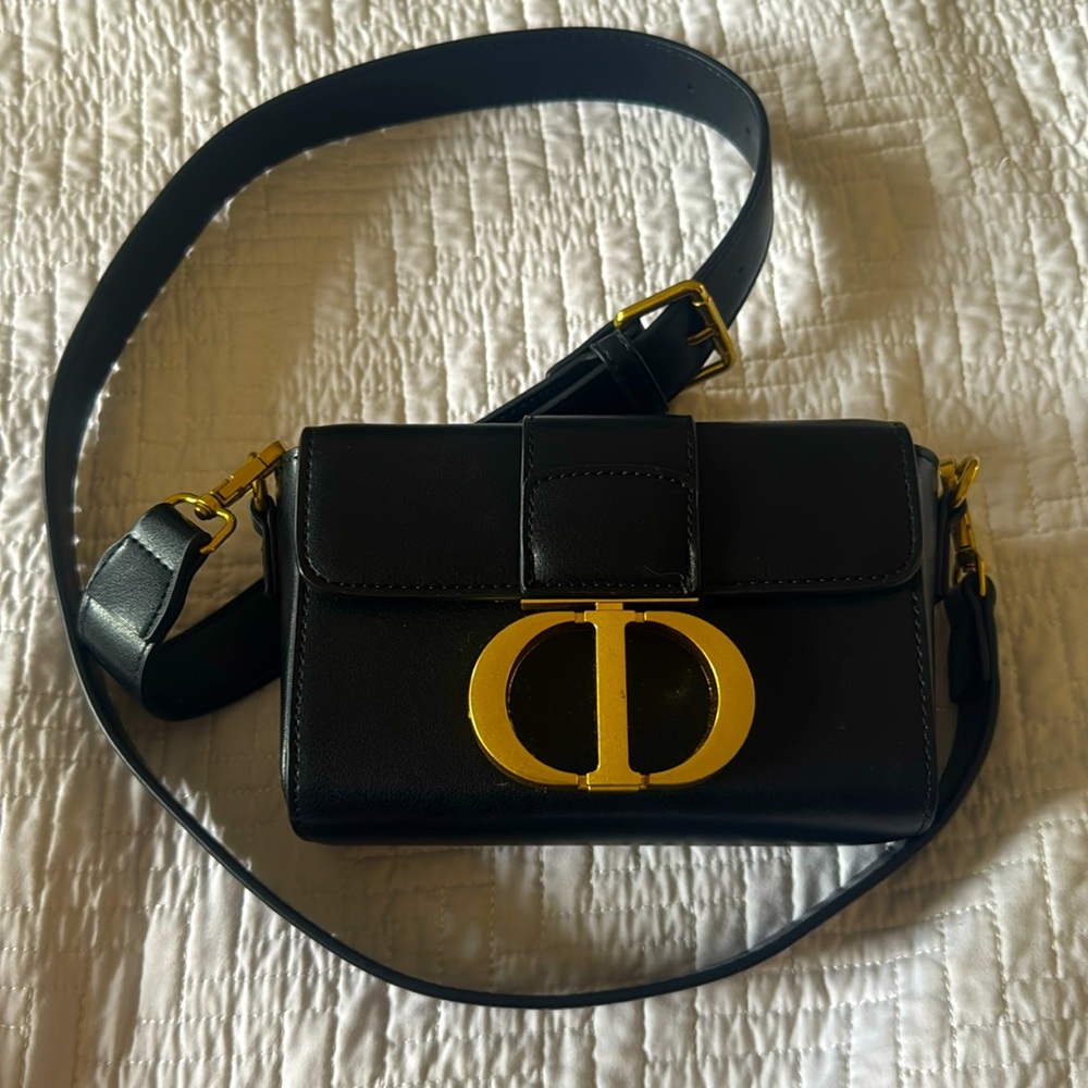 Black Small crossbody